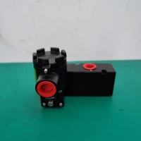 LSW0410P1F5二位三通管接式G1/2接口防爆電磁閥